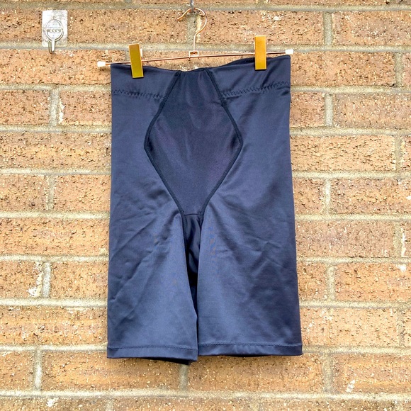 Maidenform Inspirations Shapewear Slip short, S/P - Picture 1 of 3